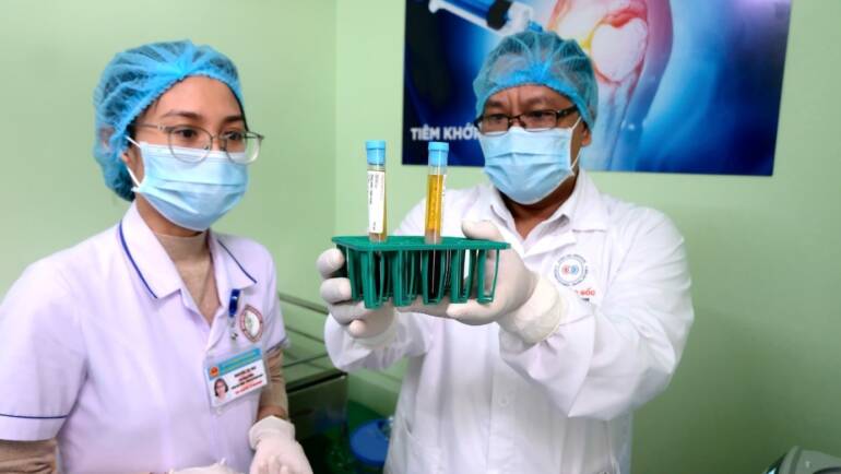Bệnh viện Phục hồi chức năng TP Đà Nẵng hợp tác với Viện Tế bào gốc- Trường Đại học Khoa học tự nhiên, ĐHQG-HCM để triển khai công nghệ PRP trong điều trị các bệnh lý về khớp.