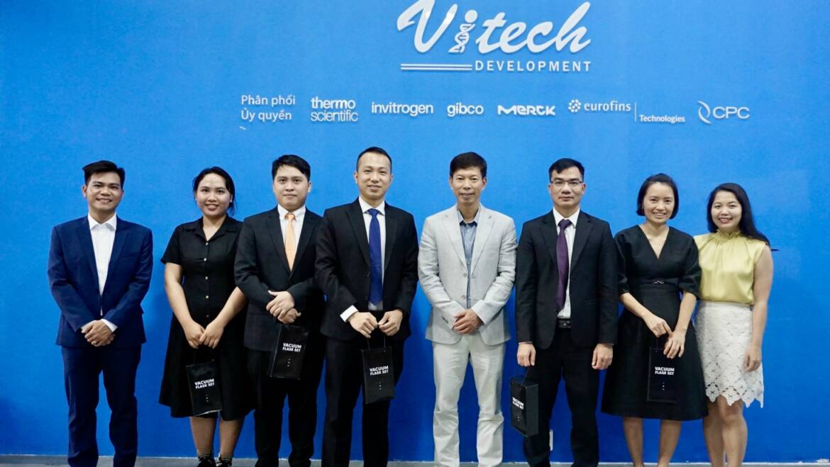 Lễ Ký Kết Biên Bản Hợp Tác Giữa Viện Tế bào gốc (SCI) và Công ty TNHH Phát triển Khoa học Vitech (Vitech)